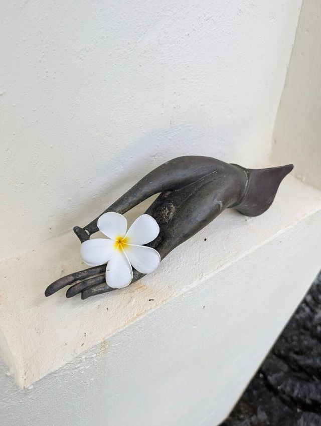 Beautiful Setting, Improvement Needed in Service Quality