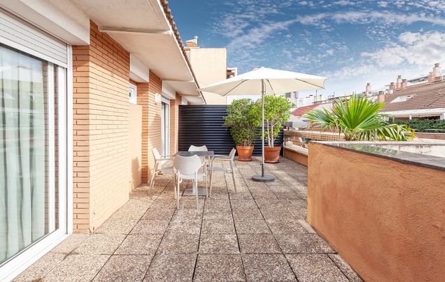 巴塞隆拿德比酒店住得舒服又貼心 ： 德比酒店，Carrer de Loreto 21, 巴