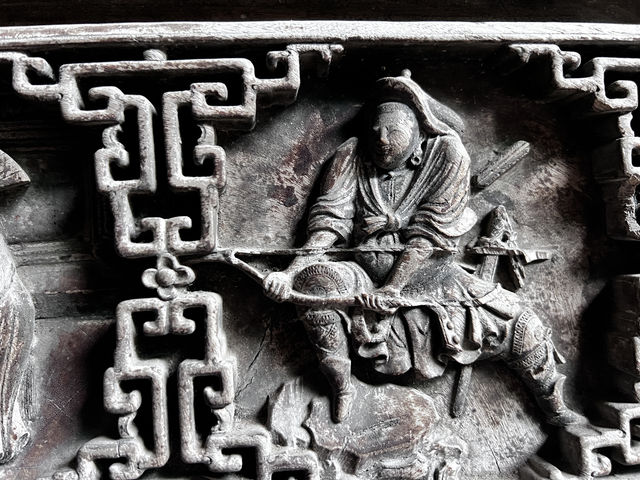 探秘黃山八面廳雕刻 探秘黃山八面廳雕刻