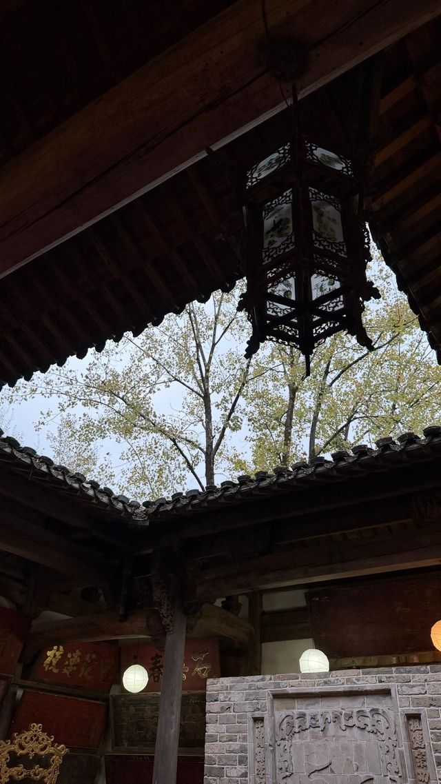 徽州古城秋日漫步