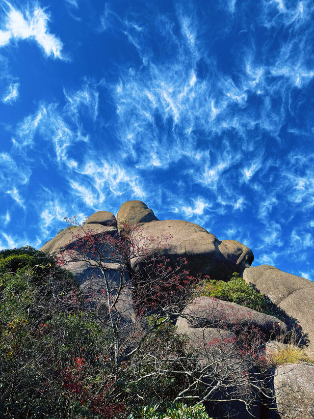 江西靈山 | 比黃山寧靜比武當神秘!本地人私藏的徒步天堂 江西靈山 | 比黃山寧靜比武當神秘!本地人私藏的徒步天堂