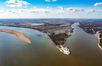 【黑瞎子島探秘指南】🌿🐻一場野性與自然交融嘅極致冒險!
你係咪都夢想遠離喧囂,嚟到一片純淨嘅原生