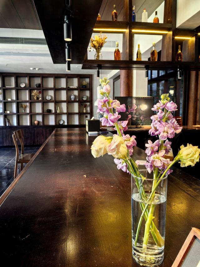 束河納西民宿躺平指南