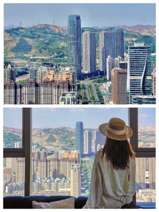 ฉันบินมาที่หลานโจวโดยเฉพาะเพื่อชมวิวจากหน้าต่างบานนี้! วิวทิวทัศน์แบบพาโนรามาของแม่น้ำเหลืองปรากฏอยู่ตรงหน้าฉัน