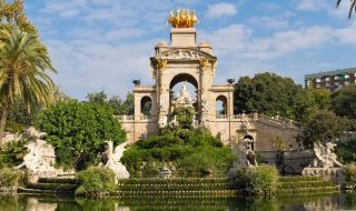 Save CNY 3,200 for 2 in Spain and Portugal! This itinerary is a must-book