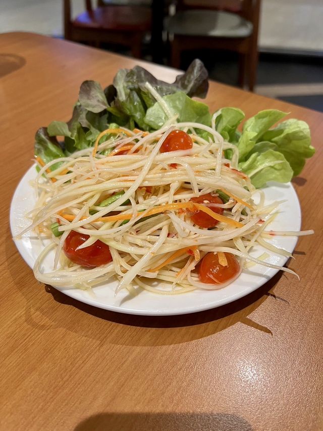 Eat Am Are เมเจอร์รัชโยธิน