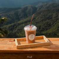 กาแฟหลักสิบ วิวหลักล้าน ไม่เกินจริง