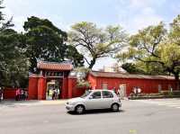 國立台灣文學館 - 西日式的氣派建築