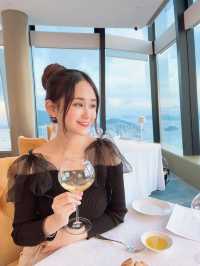 Wonderful Seafood experience in 191/F ICC✨🦞🦞