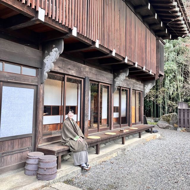 笛吹川温泉　坐忘　ワイナリーの湯宿
