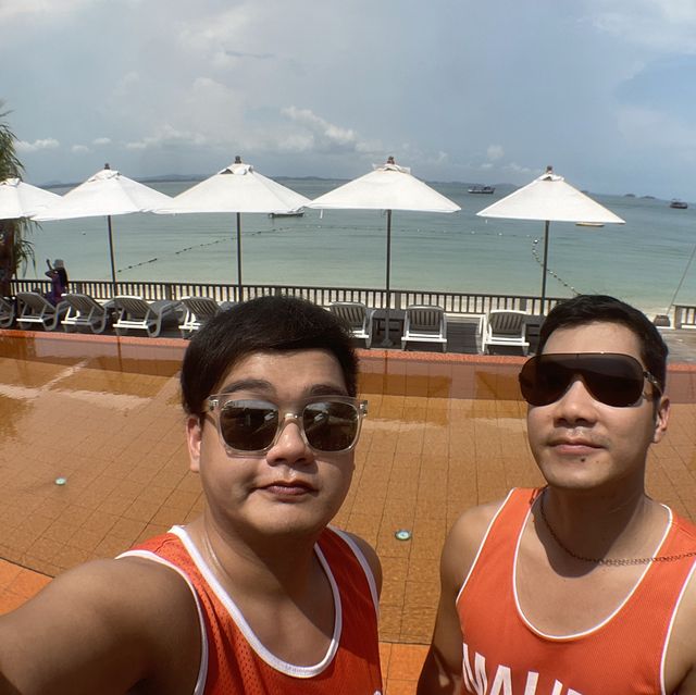 Baan Ploy Sea ติดทะเลอาหารอร่อยใกล้ท่าเรือ Baan Ploy Sea ติดทะเลอาหารอร่อยใกล้ท่าเรือ