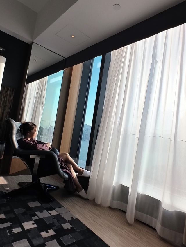 「Hotel ICON唯港薈」：舒適寬敞房間，無邊際泳池，適合任何時間和場合