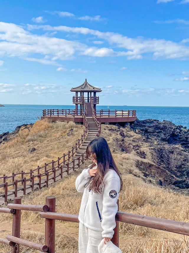 바다가 한 눈에 보이는 닭머르해안길