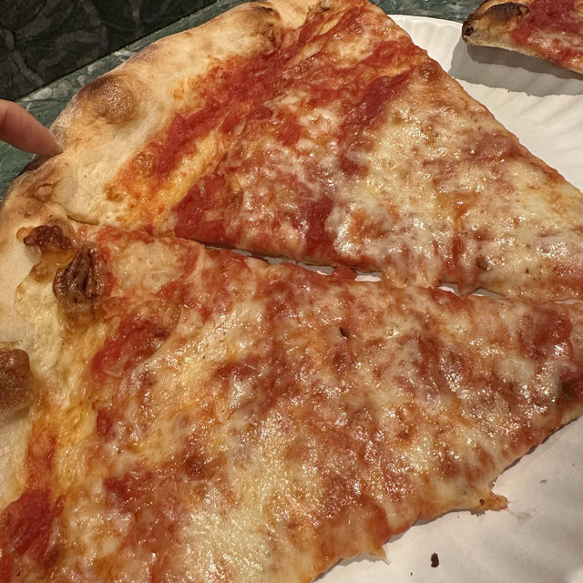 💚뉴욕여행 중 피자맛집을 찾는다면 joe’s pizza💚