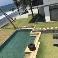 5 bedroom Pte  villa with serving staff 