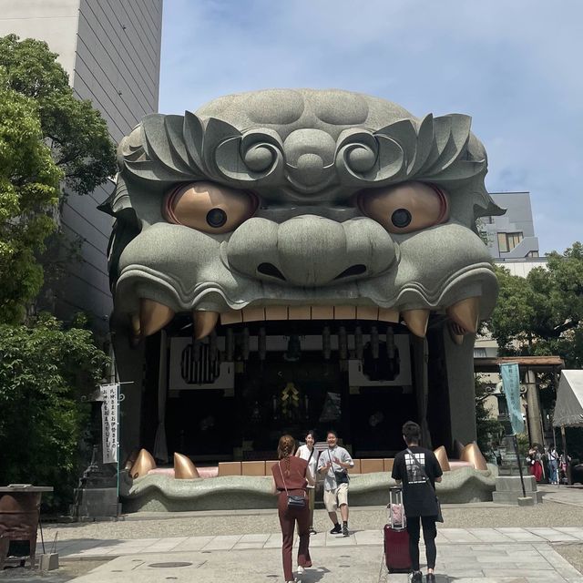 รีวิว - Namba Yasaka Shrine ศาลเจ้ากลางเมือง Osaka