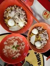 Unveiling a Local Mee pok Gem in joo chiat