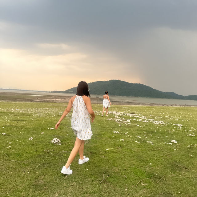 เขื่อน ป่าสักชลสิทธิ์ ลพบุรี ปิคนิคถ่ายรูปเล่น