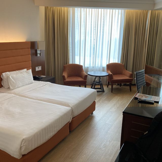 曼谷Asok站附近經濟酒店｜曼谷林布蘭套房酒店