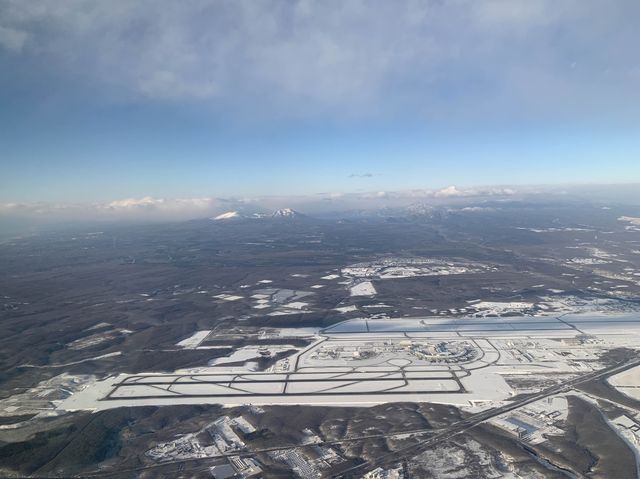 大阪　大阪観光　新千歳空港から伊丹空港へANA premium classでフライトしてきた！