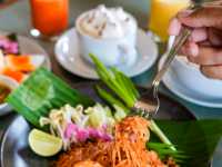 ลากแฟนไปนอนกลางสวนผลไม้จันทบุรี​ ที่มณีจันท์​รีสอร์ท
