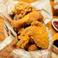 由韓國人主理正宗韓式炸雞🍗用韓國炸雞一解旅遊癮！