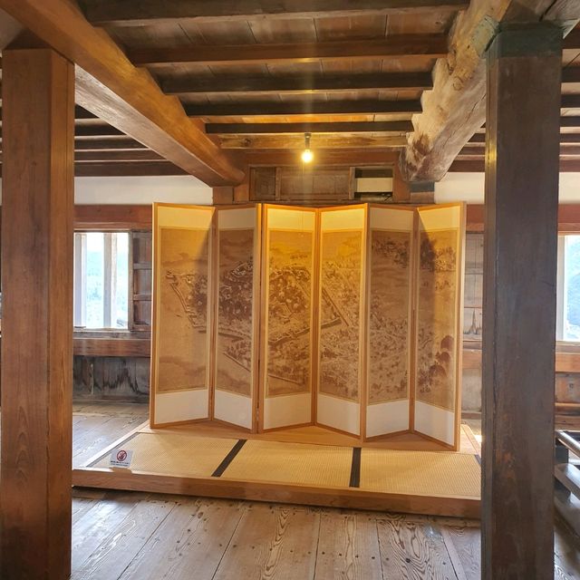 とってもこぶりなお城宇和島城