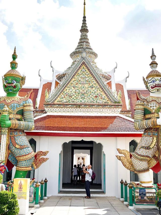 วัดอรุณราชวรารามราชวรมหาวิหาร