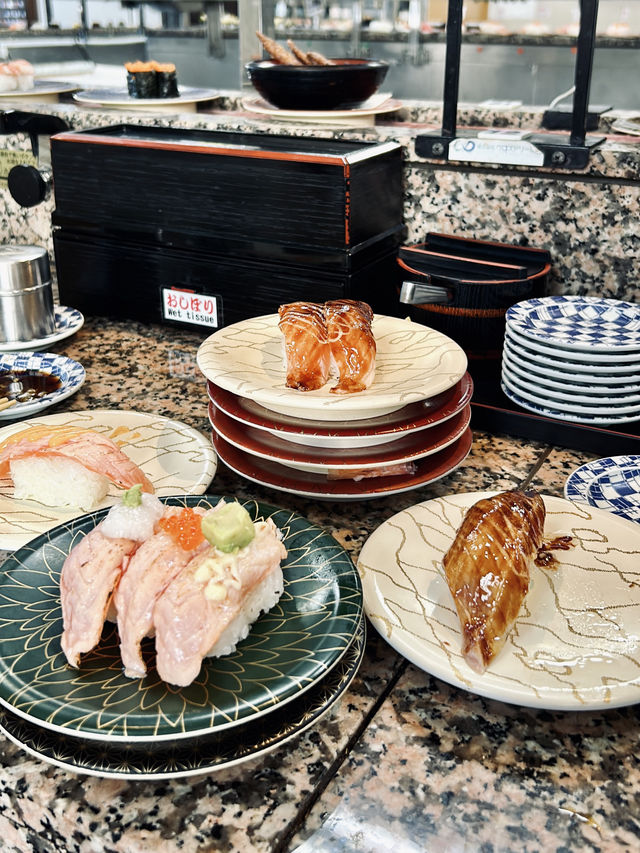 沖繩美國村 必吃平價老牌迴轉壽司🍣