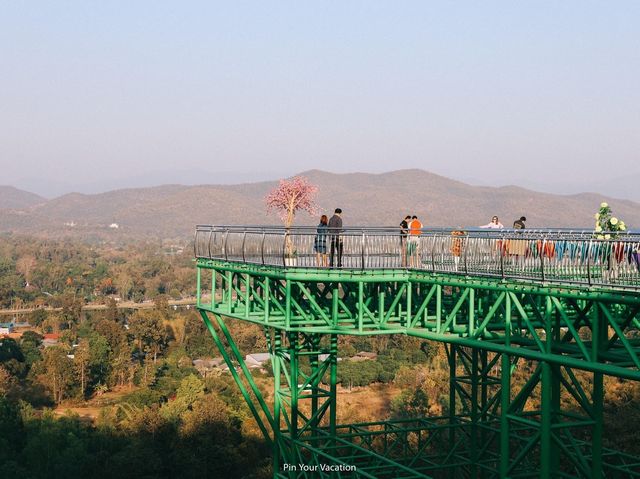 skywalk วัดพระธาตุดอยสะเก็ด