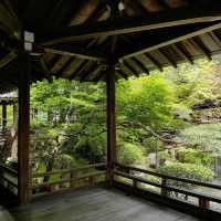 篠憟恩山寺:古色古香