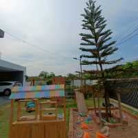 Magaret choose café at Buriram 