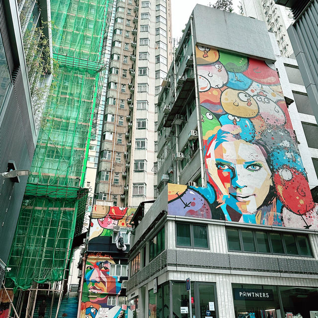 【香港旅行】街中のウォールアート