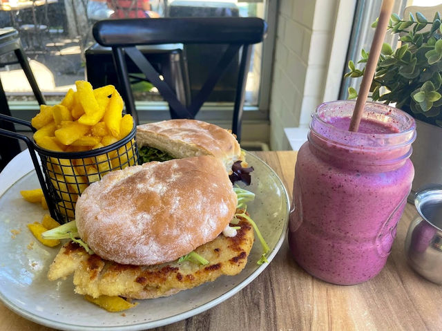 Cafe 228