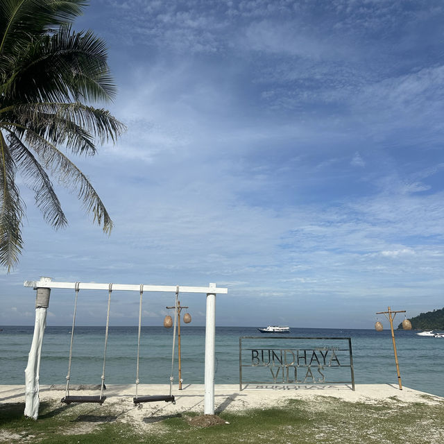 #Bundhaya Villa and Resort, Lipe Island