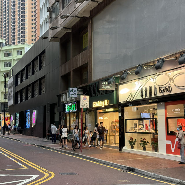 ไปย่านCauseway Bay แหล่งรวมร้านดัง 🥳 