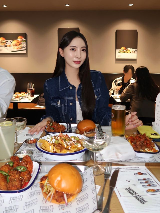 고든램지버거가 한국에 상륙! 신메뉴 소개합니다🍔