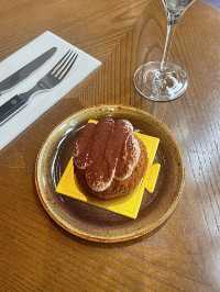 北角酒店內的高質甜品店-The Farmhouse Deli