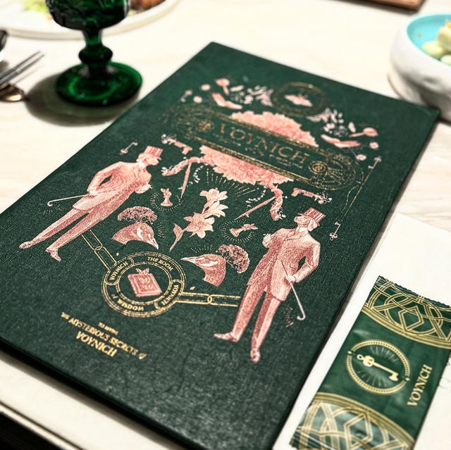 「特務主題餐廳，奢華用餐體驗」