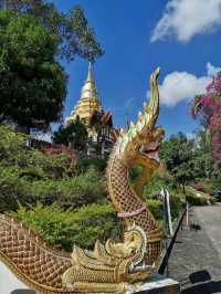 ไหว้พระธาตุดอยสะเก็ด เช็คอินสกายวอล์ค