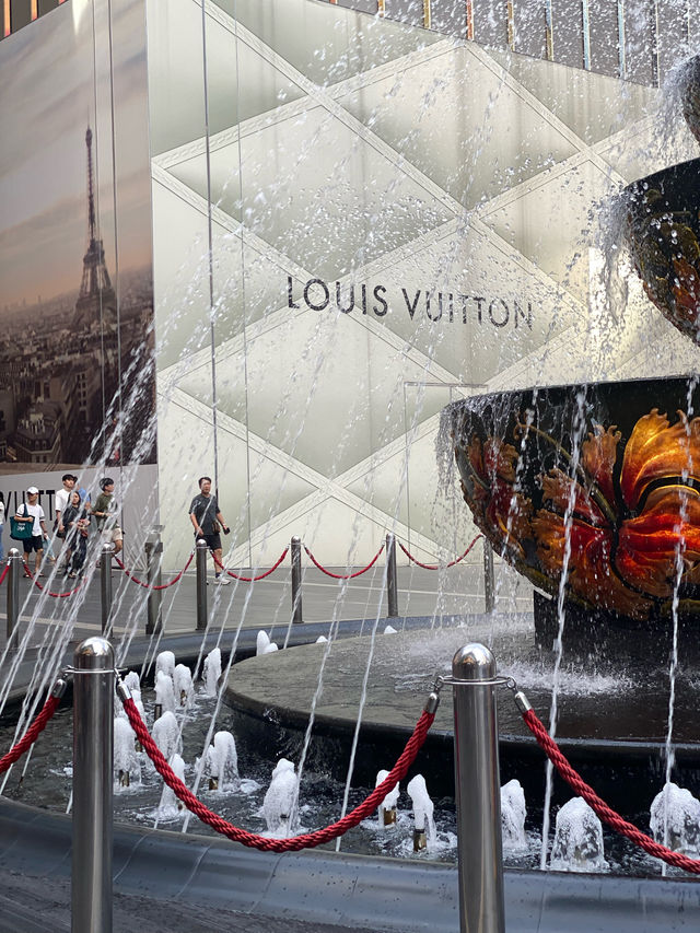 Premium lifestyle destination for shopaholics!
