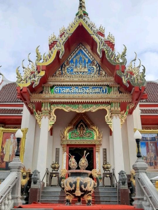 ศาลสมเด็จพระเจ้าตากสินมหาราช จันทบุรี