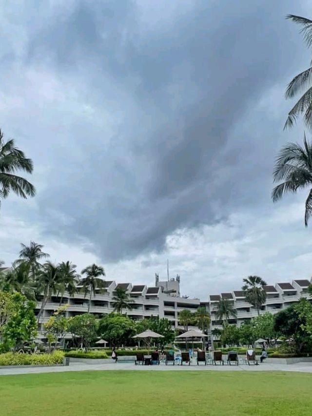 ที่นี่ The Regent Cha Am Beach Resort