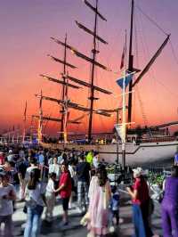 Experiance the largest and amazing riverfront lifestyle bazaar in Bangkok