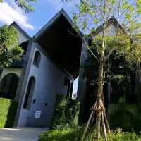 Hotel Labaris Khao Yai - โรงแรมสุดหรูกลางป่าเขา