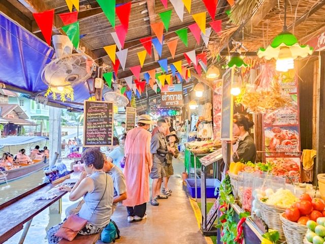 ตลาดอัมพา