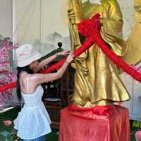 ไหว้พระสองวัดดังในฮ่องกง