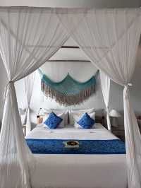 The most romantic resort to catch the Penida sunset 