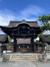 【京都:京都駅エリア】京都駅から徒歩圏内！清和源氏発祥の地「六孫王神社」