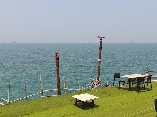 📍🏖️Pareehut Resort Koh Sichang 